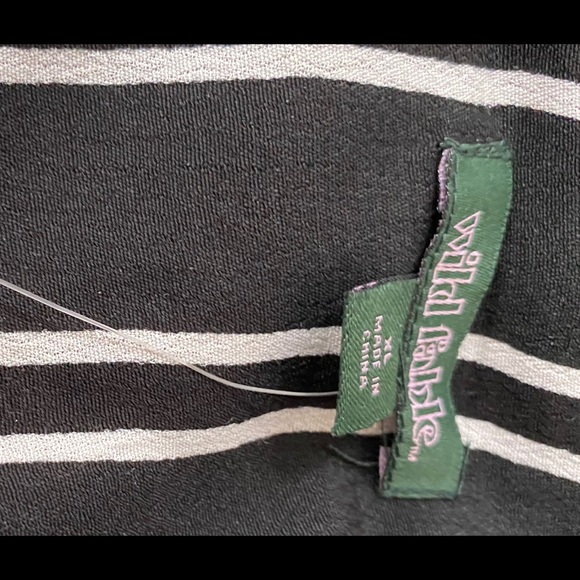 Xl wild fable bulk & white jump suit - Picture 2 of 5